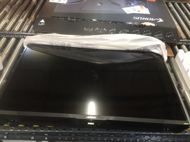 Photo 1 of AORUS FV43U 43" 144Hz 2160p HBR3, NVIDIA G-SYNC Compatible, Exclusive Built-in ANC, 3840x2160 Display, 1ms Response Time, HDR, 96% DCI-P3, 1x DisplayPort 1.4, 2X HDMI 2.1, 2X USB 3.0, 1x USB C