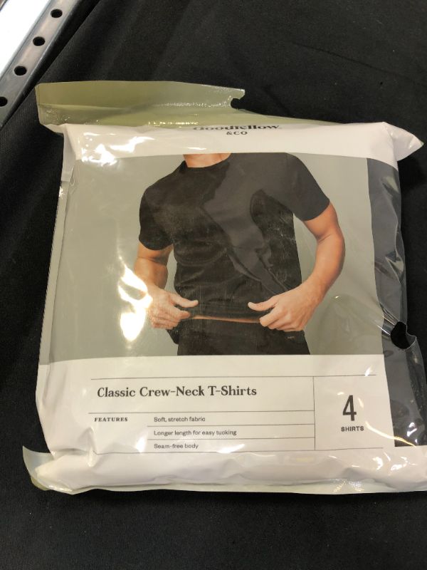 Photo 2 of Goodfellow & Co. Men’s Sz Xl (46/48) Classic Crew Neck T-shirt - Black - 4 Pack
