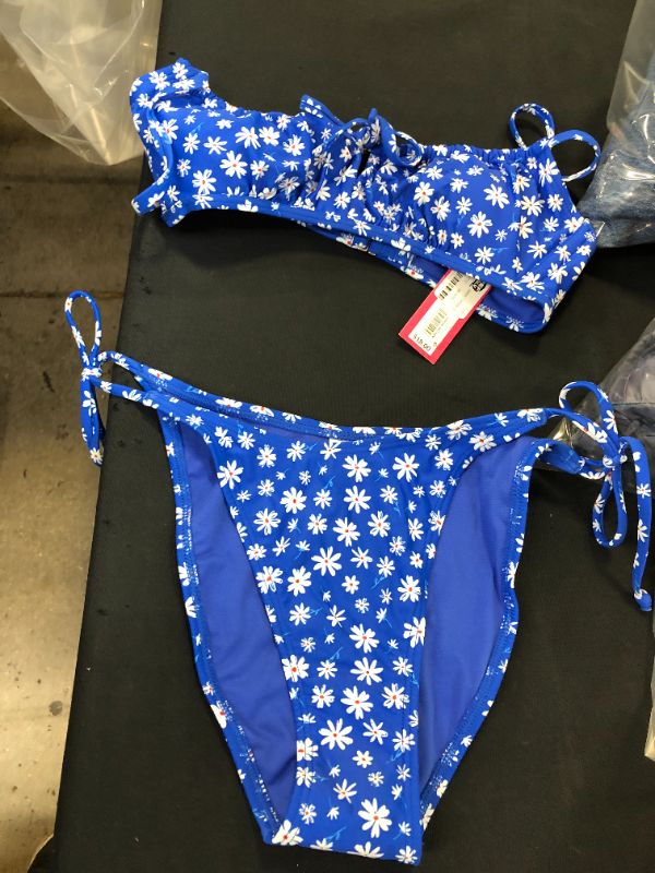 Photo 2 of Juniors' Tunneled Bralette Bikini  - Xhilaration Cobalt Floral Print M

