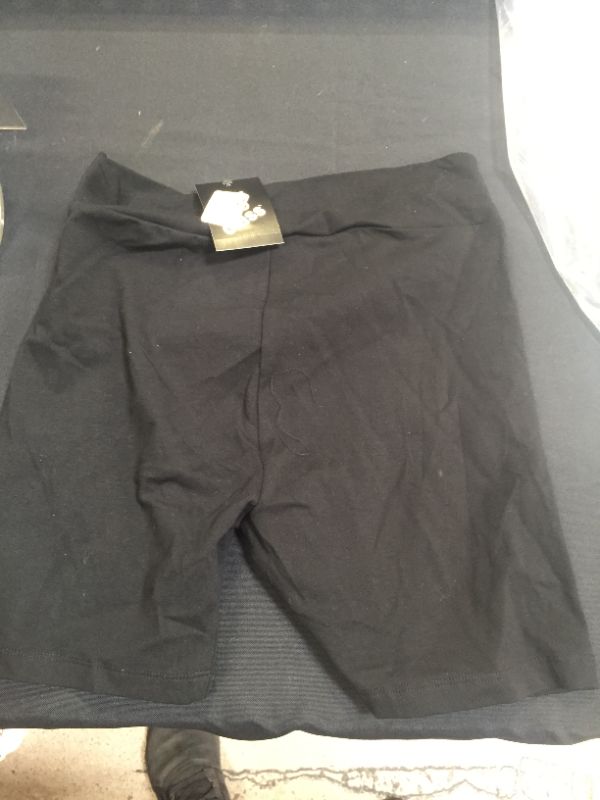 Photo 2 of Girls' V Waist Bike Shorts - art class™ SIZE XL

