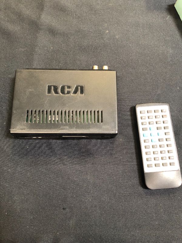 Photo 2 of RCA Digital TV Converter + Recorder