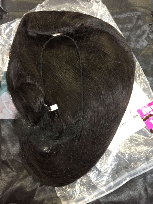 Photo 3 of 12inch Wigs for Black Women 150% Density U Part Wig Left Side U Part Bob Wig Natural Color

