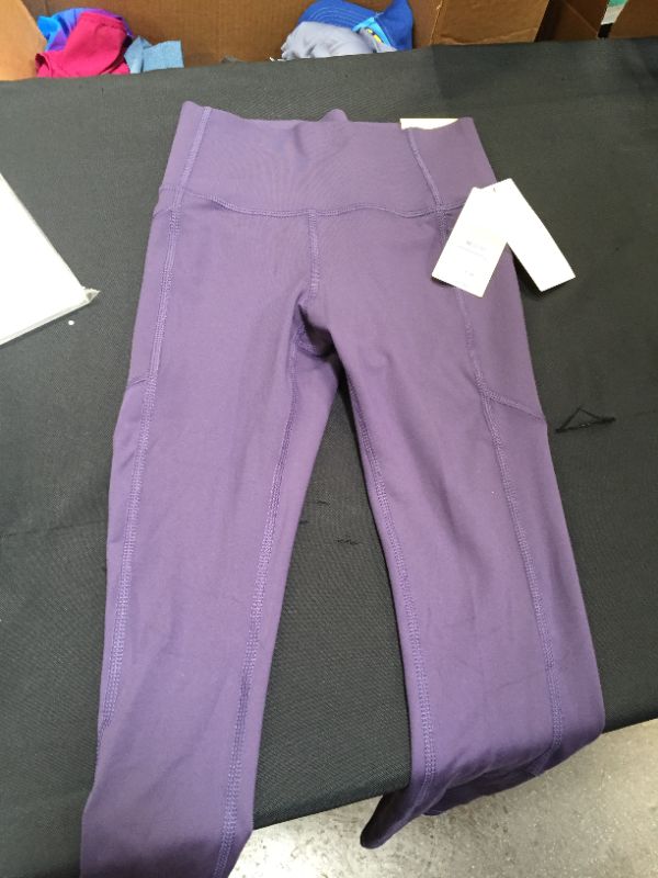 Photo 2 of Girls' Perforance Pocket Leggings - All in Otion™ M
