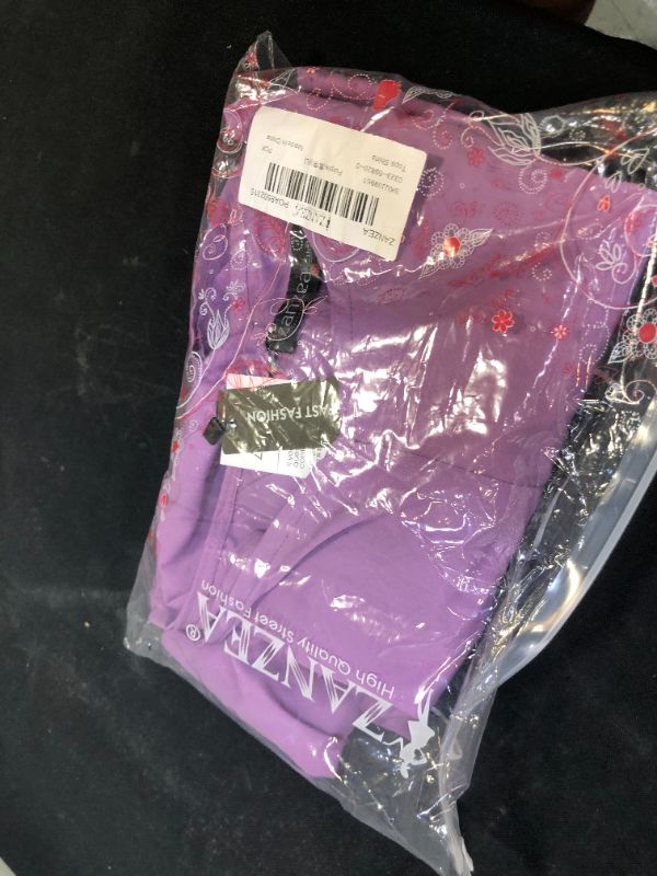 Photo 1 of Womens Size large 