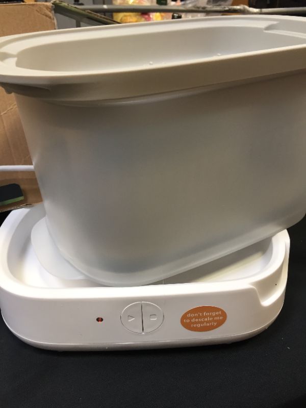 Photo 1 of Tommee Tippee Advanced Steam Electric Sterilizer for Baby Bottles, Kills Viruses* and 99.9% of Bacteria, 5-Minute Sterilization Cycle. Moderate Use, Hair Found on Item. 
