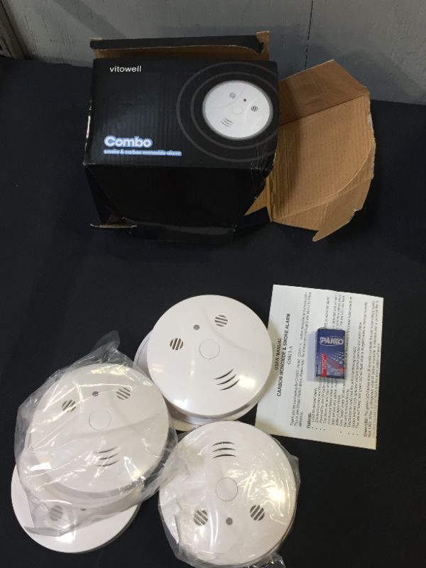 Photo 2 of 3 Pack Combination Smoke and Carbon Monoxide Detector Battery Operated, Travel Portable Photoelectric Fire&Co Alarm for Home, Kitchen
