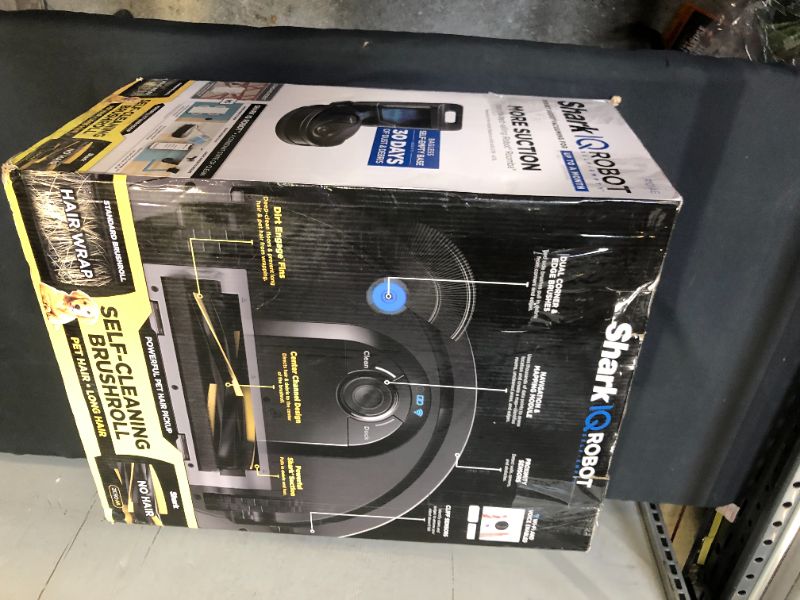 Photo 1 of Shark RV1001AE IQ Robot Self-Empty XL, Robot Vacuum with IQ Navigation, Home Mapping, Self-Cleaning Brushroll, Wi-Fi Connected, Works with Alexa, Black
VERY DIRTY AND USED