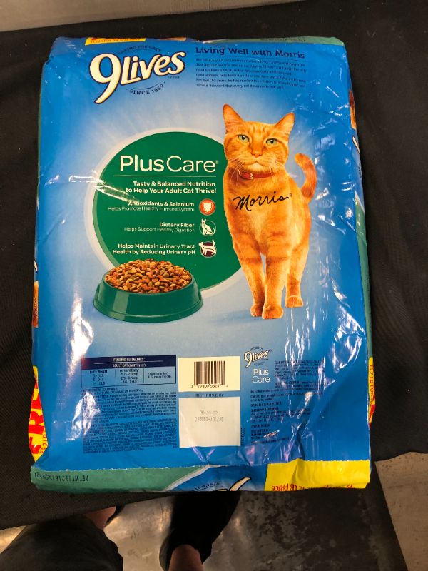 Photo 1 of 9Lives Plus Care Dry Cat Food, 13.3 Lb
best by 5 28 2022