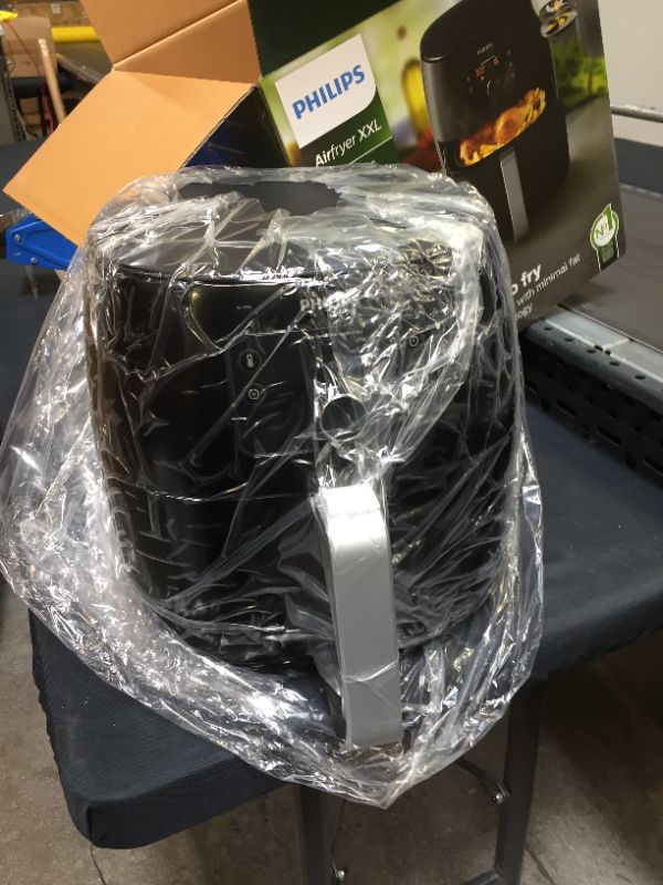 Photo 1 of Philips Premium Airfryer XXL with Fat Removal Technology, 3lb/7qt, Black, HD9650/96
