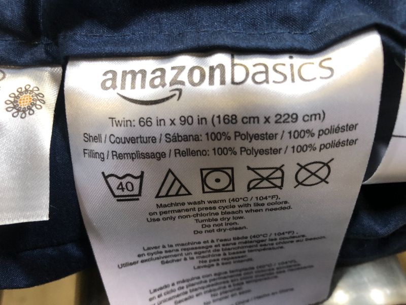 Photo 2 of AMAZON BASICS TWIN BLANKET---66"X90"---ITEM IS DIRTY---