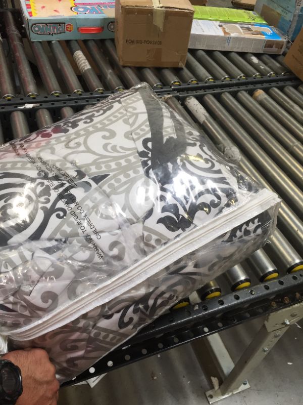 Photo 1 of Comfort Spaces CS10-0693 Comforter Set Ultra Soft Printed Pattern Hypoallergenic Bedding, King/Cal King(104"x90"), Coco Black/White Damask
