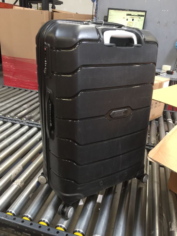 Photo 1 of 28" samsonite hardback luggage 