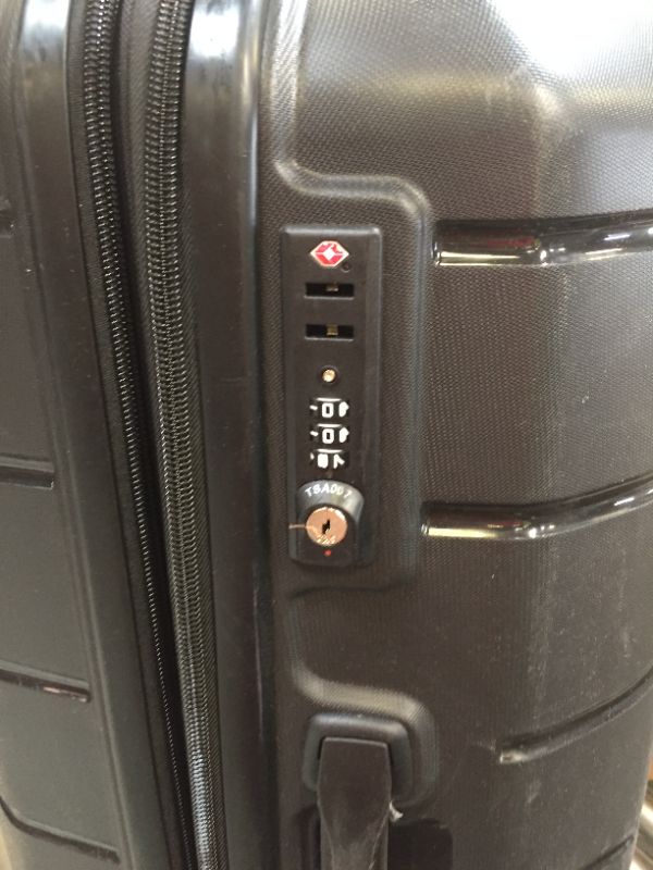 Photo 2 of 28" samsonite hardback luggage 