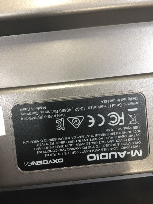 Photo 1 of M-Audio Oxygen 61 61-key Keyboard Controller
