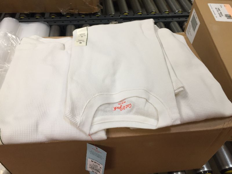 Photo 2 of 3 pack Boys' Thermal Long Sleeve T-Shirt - Cat & Jack™
size medium