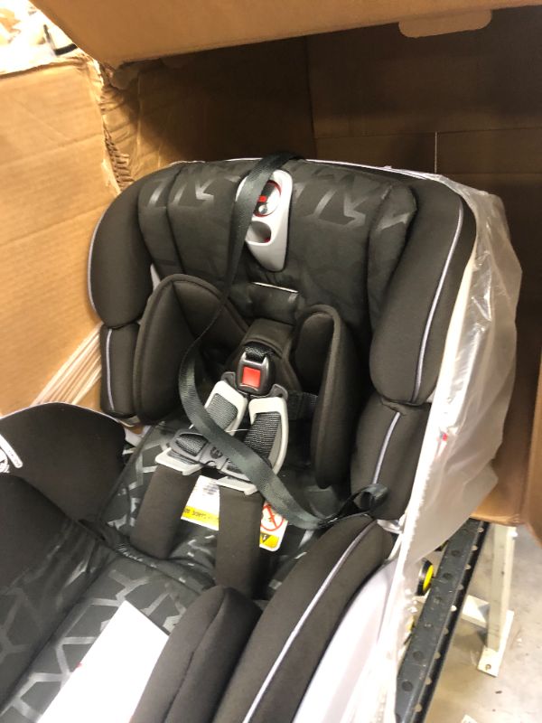 Photo 3 of Britax Advocate ClickTight Convertible Car Seat, Mosaic
