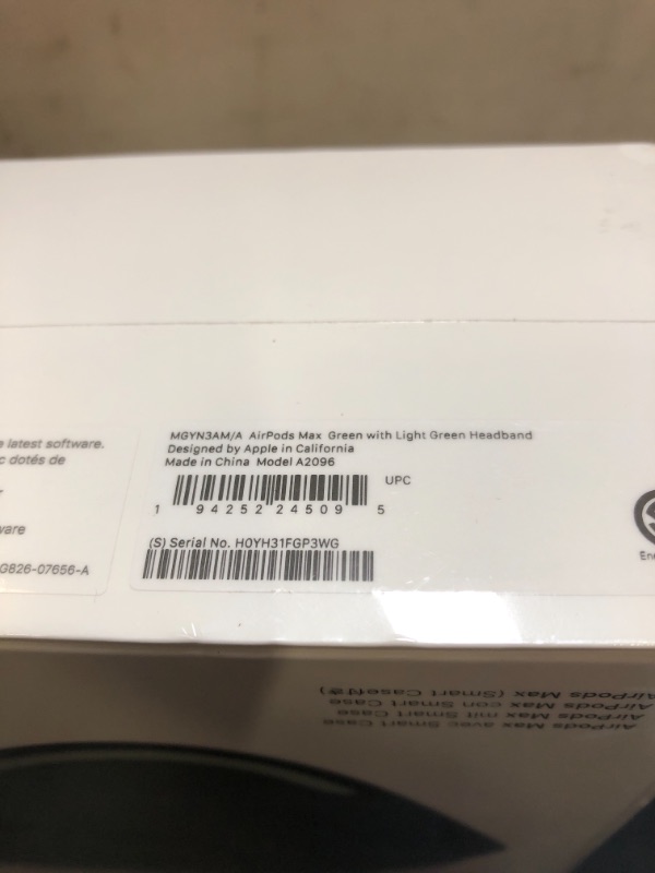 Photo 6 of Apple AirPods Max - Green - FACTORY SEALED 
