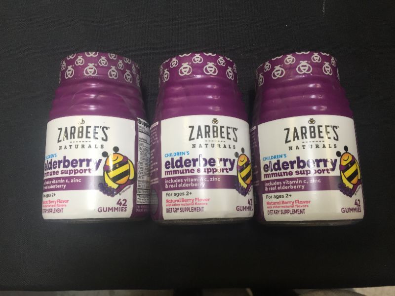 Photo 2 of 3 PACK - Zarbee'S Elderberry Gummies For Kids, Immune Support With Vit C & Zinc, Daily Childrens Vitamins Gummy, Natural Berry Flavor, 42 Count
EXP 05/2022