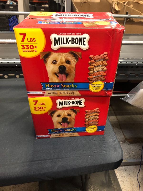 Photo 2 of Milk-Bone Flavor Snacks Dog Biscuits - for Small/Medium-sized Dogs, 7-Pound - 2 pck
EXP 05/30/22
