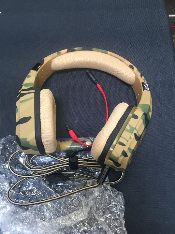 Photo 2 of GAMING HEADSET GREEN CAMO