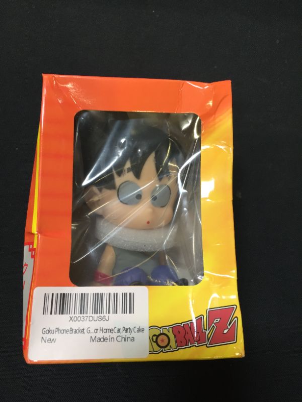 Photo 2 of Goku Phone Bracket, Goku Shaking Head Car Decoration, Dragon Ball Z Home Decoration, Goku Decor for Home,Car,Party Cake
