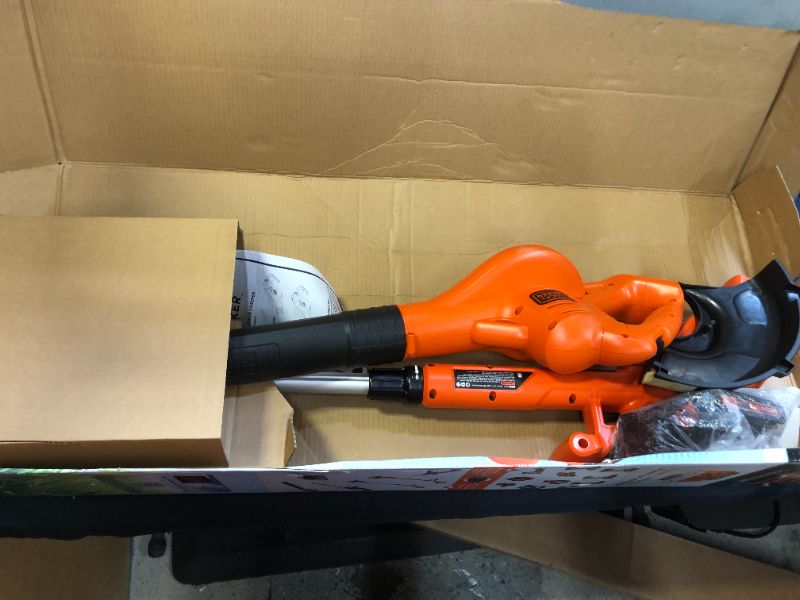 Photo 2 of BLACK+DECKER 20V MAX* POWERCONNECT 10 in. 2in1 Cordless String Trimmer/Edger + Sweeper Combo Kit (LCC222)
