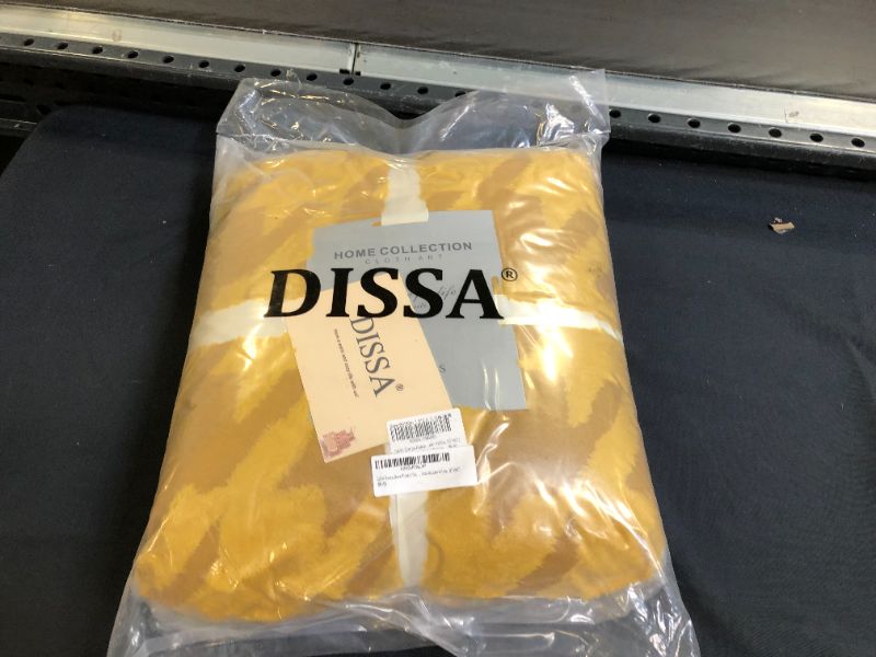 Photo 2 of Dissa sherpa fleece blanket throw blanket soft blanket warm cozy plush fluffy blanket dual sided throw blanket perfect throw for all seasons for couch bed sofa(golden yellow, 60"x80")