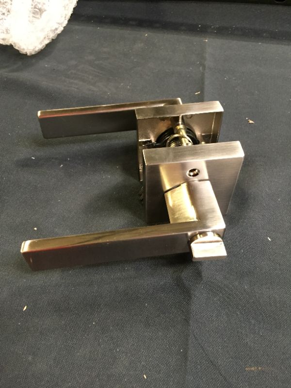 Photo 1 of 3 pack of locking door handles 