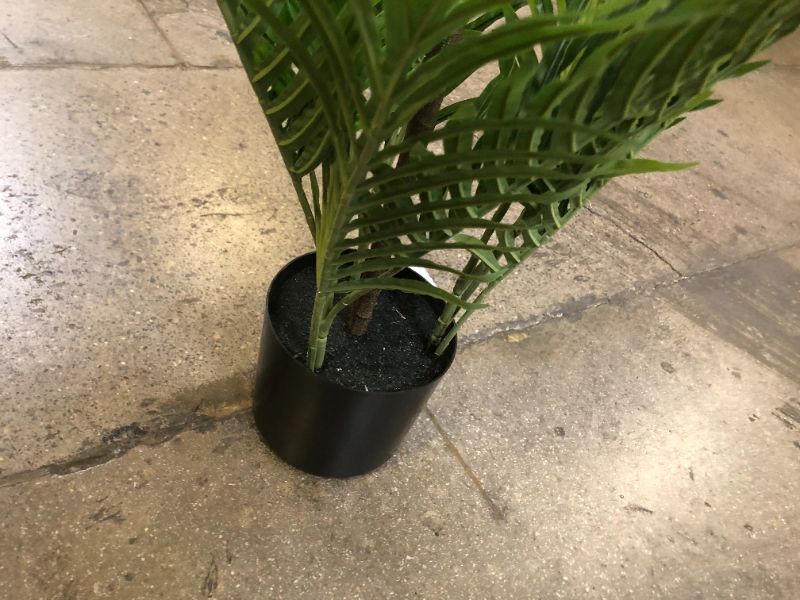 Photo 1 of FOPAMTRI ARTIFICIAL PLANTS MAJESTY PALM 51 INCH TALL