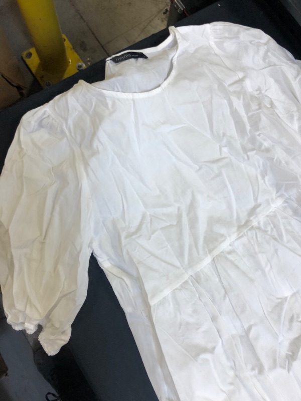 Photo 1 of WOMENS WHITE DRESS LARGE
