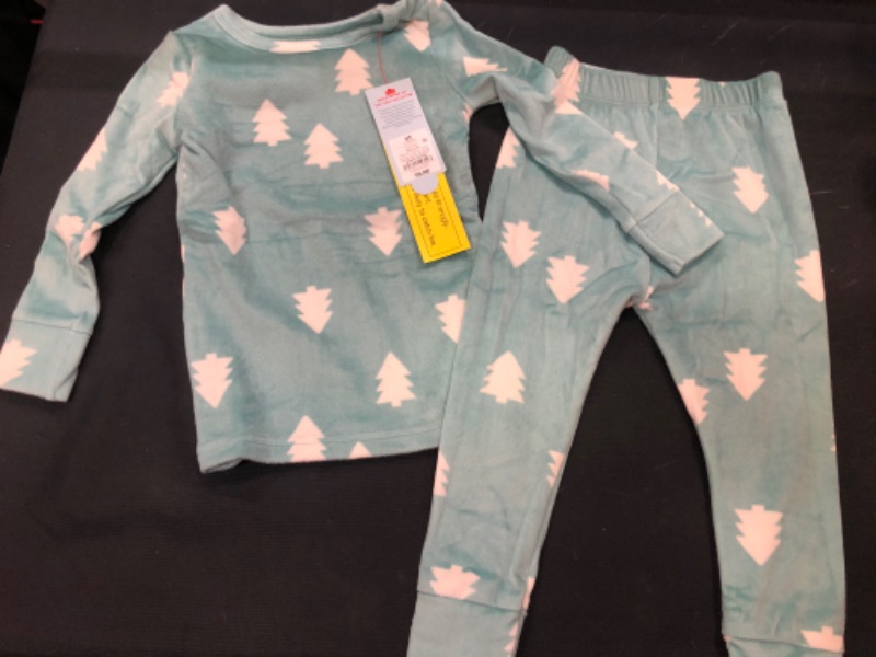 Photo 1 of baby pajamas size 2T trees design / 2pk 