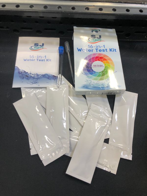 Photo 2 of 16 in 1 Drinking Water Test Kit |High Sensitivity Test Strips detect pH, Hardness, Chlorine, Lead, Iron, Copper, Nitrate, Nitrite | Home Water Purity Test Strips for Aquarium, Pool, Well & Tap Water --- missing test strips 