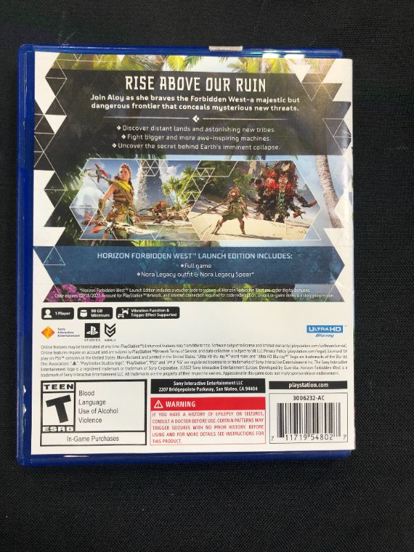 Photo 3 of Horizon Forbidden West Launch Edition - PlayStation 5 - PlayStation 5---DISC IS DIRTY AND HAS MULTIPLE MINOR SCRATHCES ON BACK---UNABLE TO TEST---COVER PICTURE CAME OFF---
