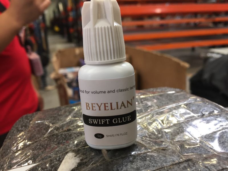 View 2 of BEYELIAN Swift Glue Eyelash Extensions Adhesive Powerful Strong Black 5ml Drying Time 3-5 Sec Retention 6 Weeks Classic and Volume Lashes Semi-Permanent for Professional Use Only
