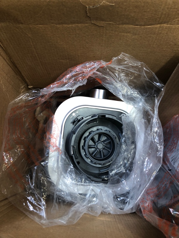 Photo 1 of Ninja SS401 Foodi Power Blender Ultimate System with 72 oz Blending & Food Processing Pitcher, XL Smoothie Bowl Maker and Nutrient Extractor* & 7 Functions, Silver
