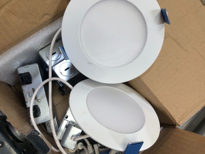 Photo 2 of HALO HLB4069FS1EMWR-4PK Canless LED Recessed Light Selectable 2700K, 3000K, 3500K, 4000K, 5000K CCT 4 Pack 4 Inch White
