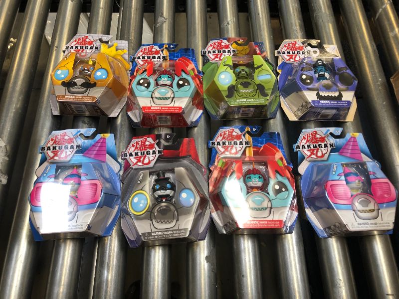 Photo 1 of Bakugan Cubbo Variety Pack 8 pack 

