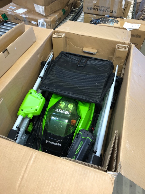 Photo 3 of Greenworks 40V 17" (2-in-1) Push Lawn Mower, 4.0Ah Battery and Charger Included & 40V 4.0Ah Battery