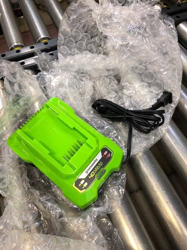 Photo 1 of Greenworks 40V 17" (2-in-1) Push Lawn Mower, 4.0Ah Battery and Charger Included & 40V 4.0Ah Battery