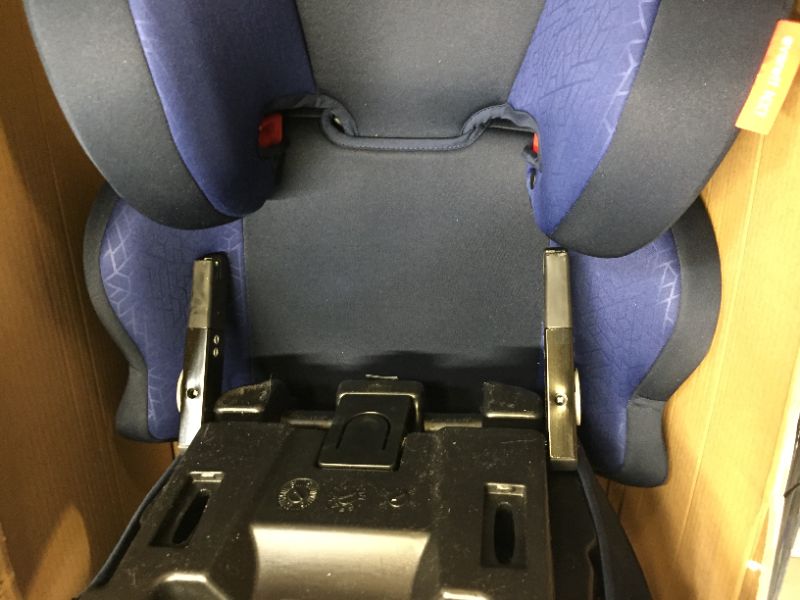 Photo 4 of Everett NXT Highback Lightweight Booster Seat