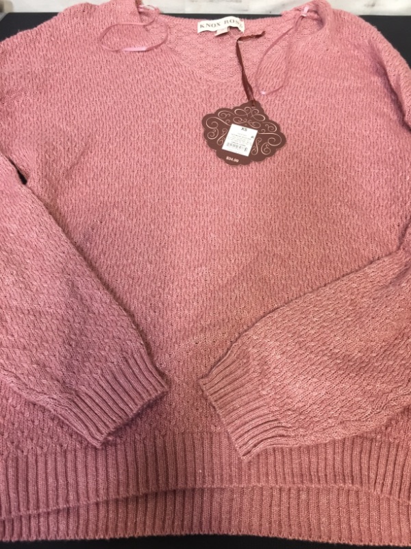 Photo 2 of 
Women's V-Neck Pullover Sweater - Knox Rose™ Mauve XS