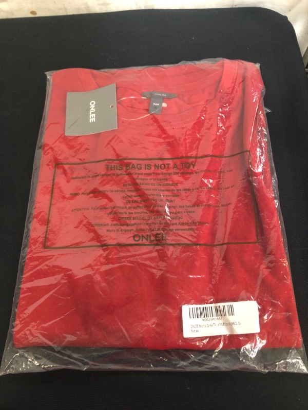 Photo 1 of ONLEE Men's Regular Fit Crew Short Sleeve T-Shirt, Soft Breathable Durable Sweat-Wicking, Fashionable Design, RED 
 SIZE S