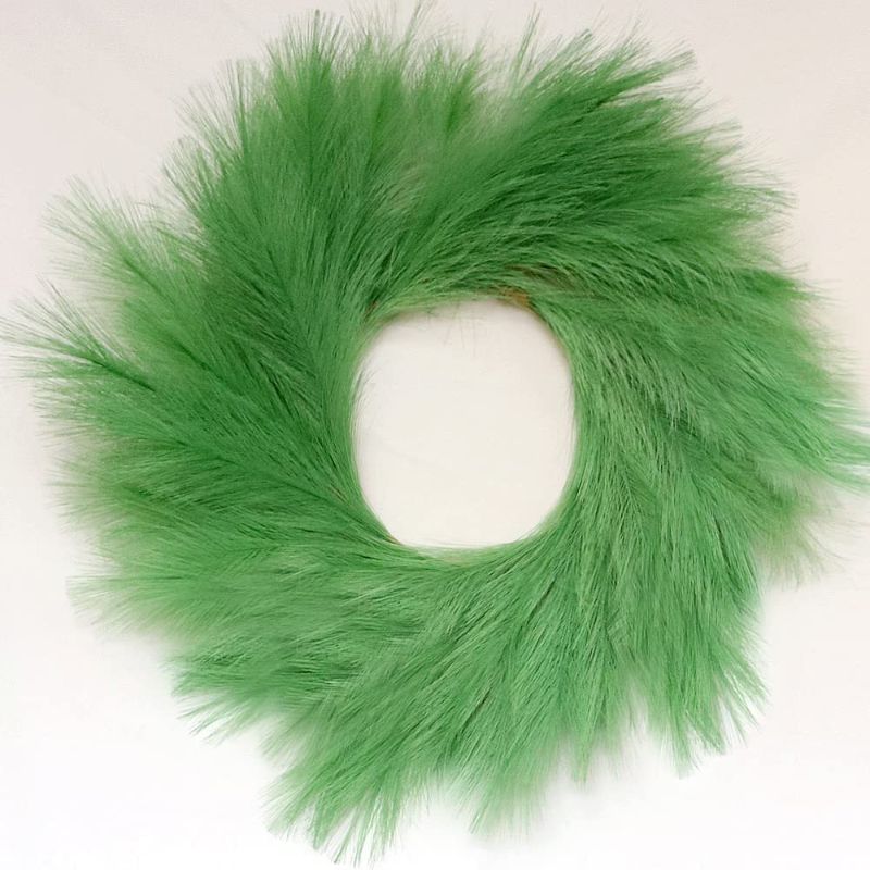 Photo 1 of 20" Artificial Pampas Grass Wreath, Pampas Wreath for Front Door Wall Window Decor Green
