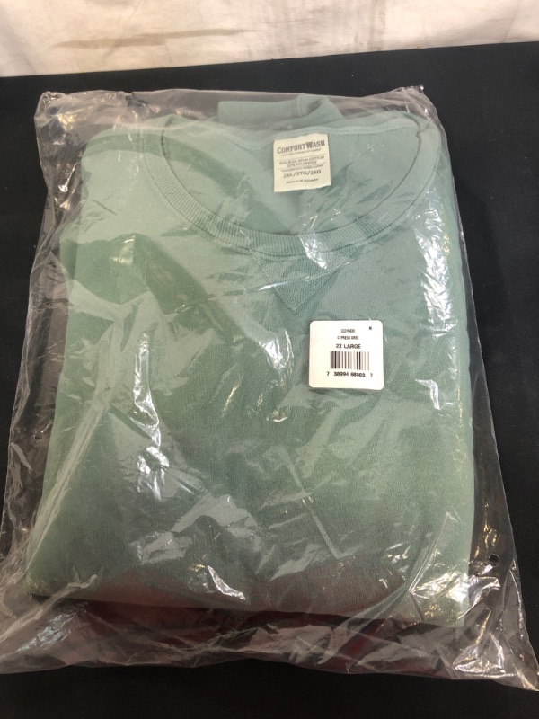 Photo 1 of Hanes Comfortwash Garment Dyed Fleece Sweatshirt Cypress Green
 SIZE 2XL 