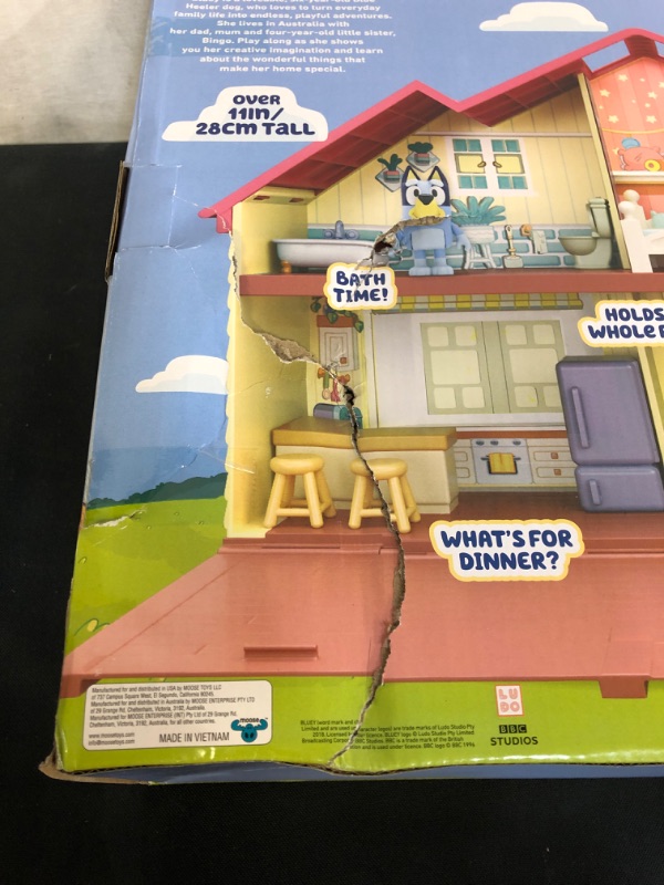 Photo 1 of Bluey Family Home Playset with 2.5" poseable Figure
