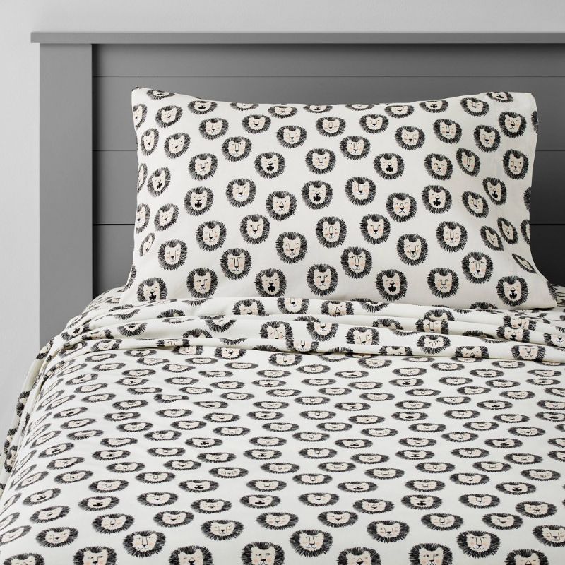 Photo 1 of Cotton Lions Sheet Set Black & White - Pillowfort™ - TWIN 
