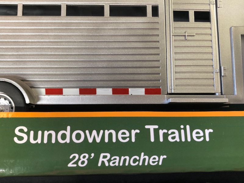 Photo 3 of 1/20 Scale Big Country Sundowner Trailer, 28' Rancher Toy
