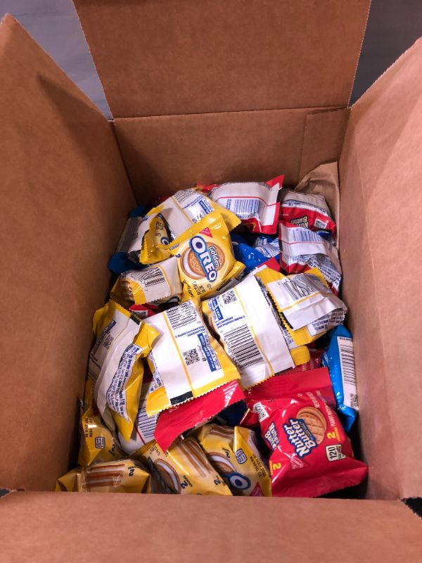 Photo 1 of OREO Original, OREO Golden, CHIPS AHOY! & Nutter Butter Cookie Snacks Variety Pack, Easter Cookies, 56 Snack Packs (2 Cookies Per Pack)
BB - MAY - 6 - 22