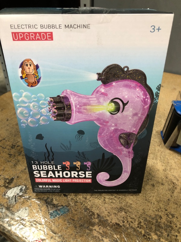 Photo 1 of bubble seahorse gun