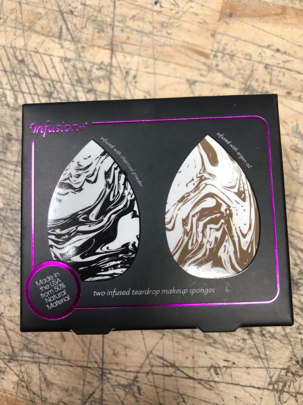 Photo 1 of 2PACK TEAR DROP MAKEUP SPONGES 